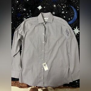 Men’s collared button front shirt